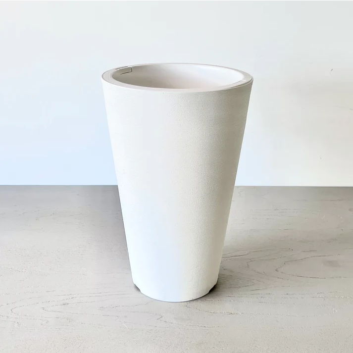 Macetero Cono Blanco